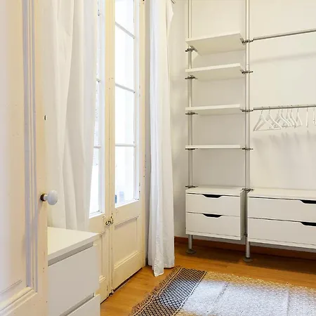 Amplio Con Dos En Sant Antoni / Poble Sec Apartment