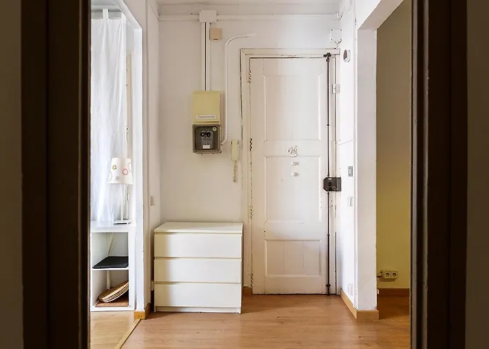 Apartament Amplio Con Dos En Sant Antoni / Poble Sec Barcelona