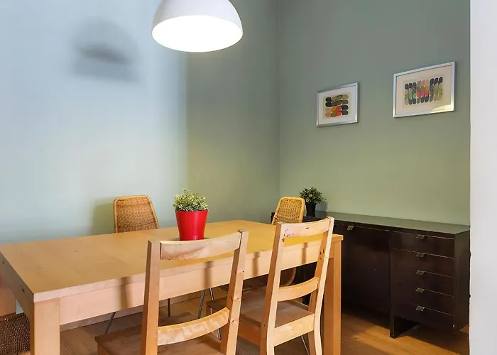Apartament Amplio Con Dos En Sant Antoni / Poble Sec